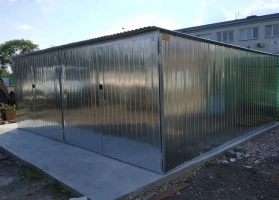 Garage in lamiera zincata 11