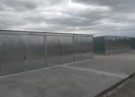 Garage in lamiera zincata 63