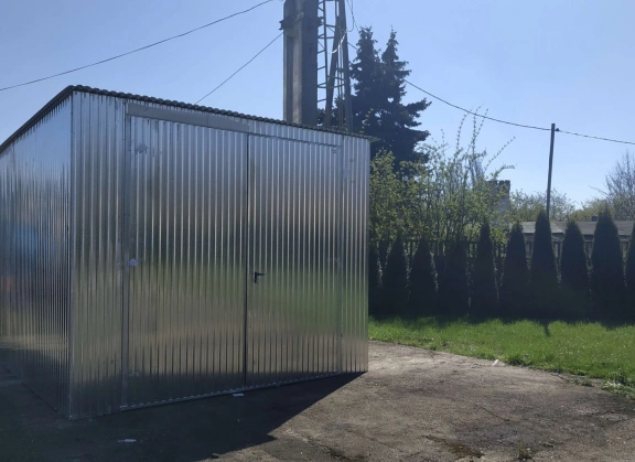 Garage in lamiera zincata 4